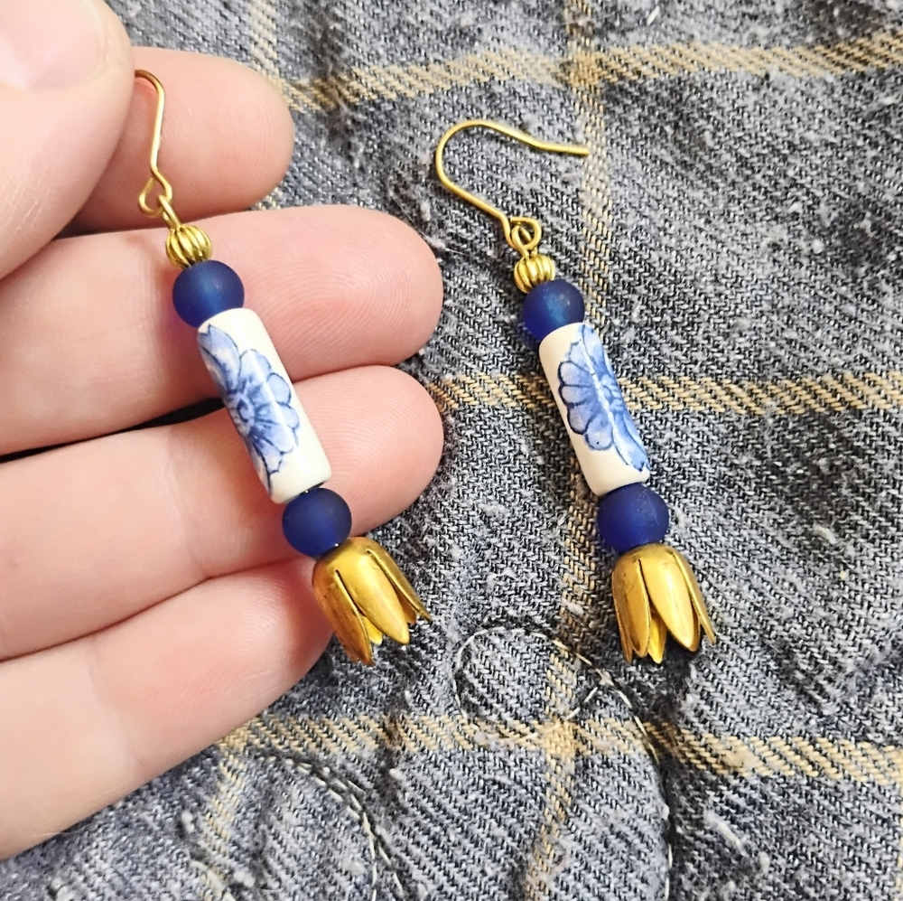 Handmade China Blue Dangle Earrings - Picture 3 of 4